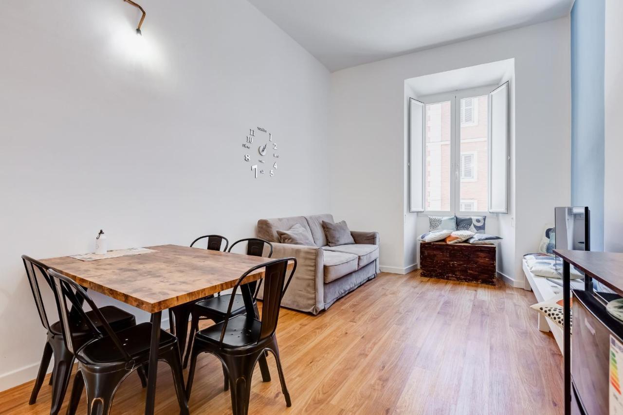 Bmga L Central Holiday House 2Bdr Near Vatican Ρώμη Εξωτερικό φωτογραφία